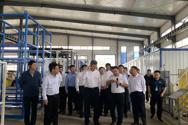 內(nèi)蒙古自治區(qū)黨委常委、通遼市委書記孟憲東攜考察團到一諾環(huán)境考察指導(dǎo)